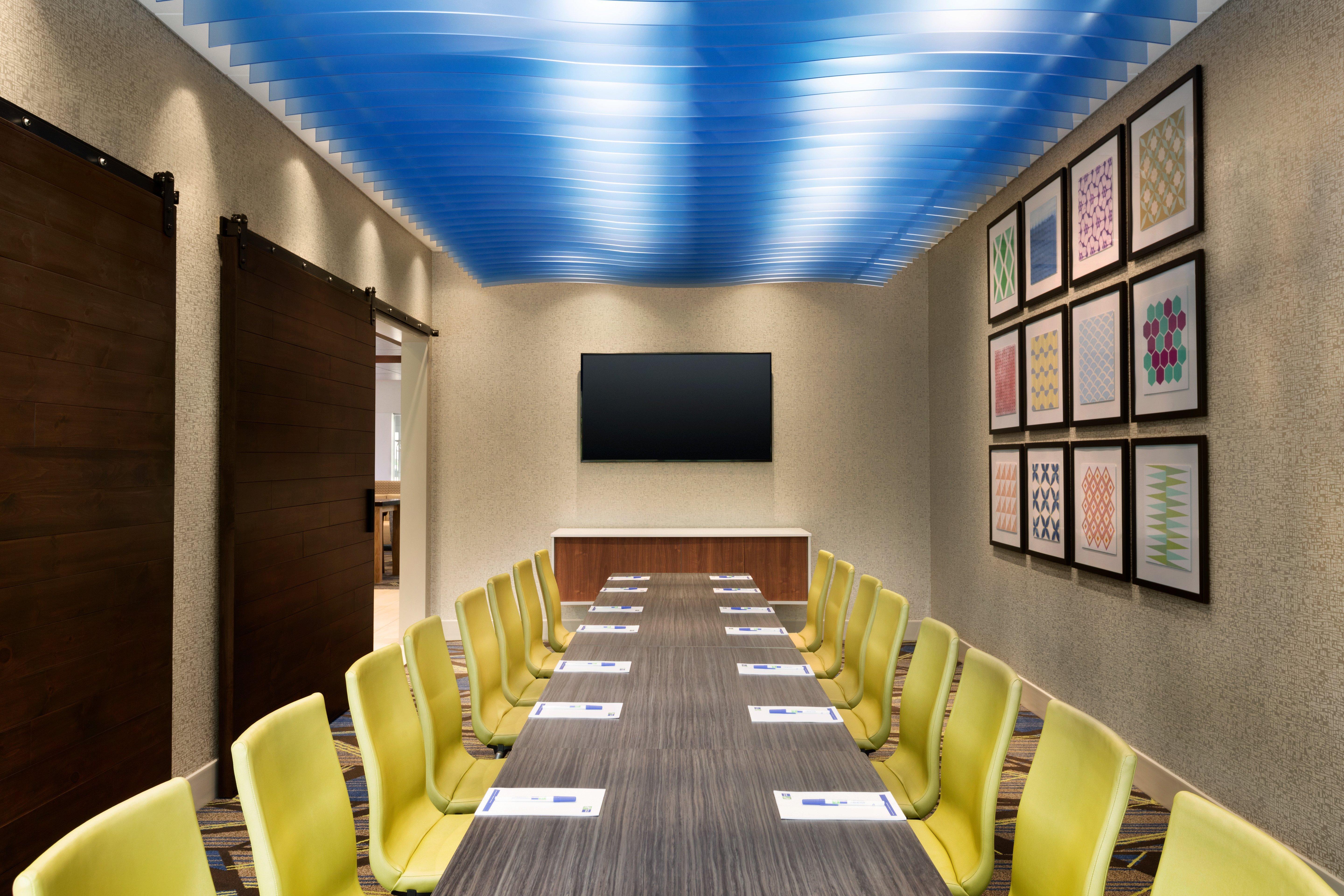 Holiday Inn Express & Suites Allen Park By Ihg Exterior foto